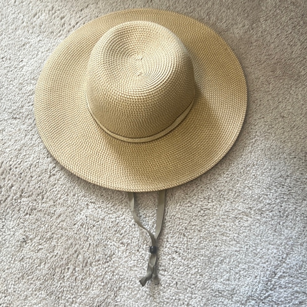UPF 50 hat